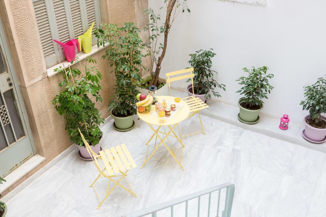 Grandma'S Chic & Bright Athenian Home With A Patio المظهر الخارجي الصورة